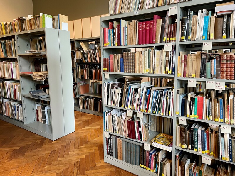 Inventarisering en digitalisering van uitgebreide bibliotheekcollectie van het Stedelijk Conservatorium