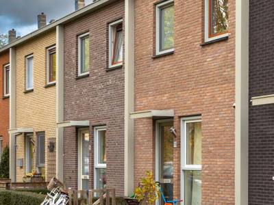 Gevelrenovatie of afbraak woning gepland? Verwittig tijdig Proximus voor mogelijke aanpassingen aan hun kabels op uw gevel!