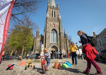 Buurt aan de beurt in de Magdalenakerk 1