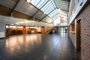 foto polyvalente zaal met vergaderzaal